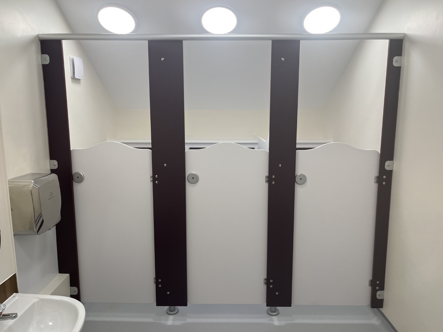 Toilet Cubicle Pilaster Toilet cubicle pilaster